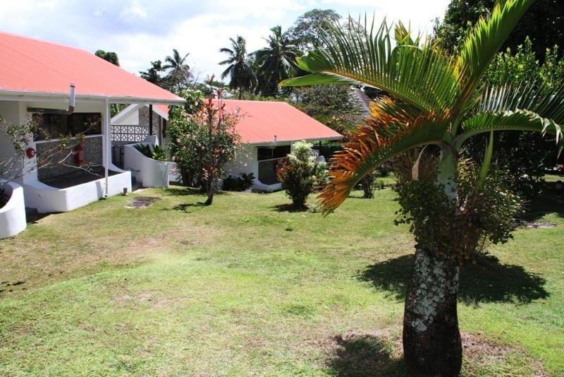 Daniella'S Bungalows Bel Ombre Exterior foto